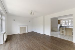 Photo 6- click for photo gallery